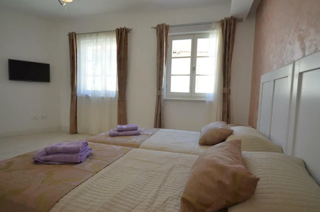 Holiday Home Dora Ровинь 0*,