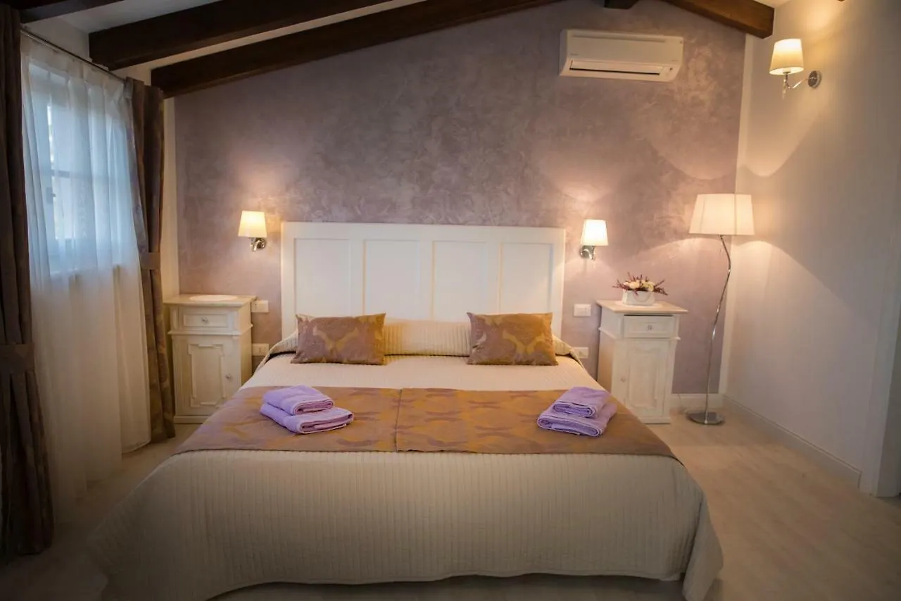Апартаменты Holiday Home Dora Ровинь
