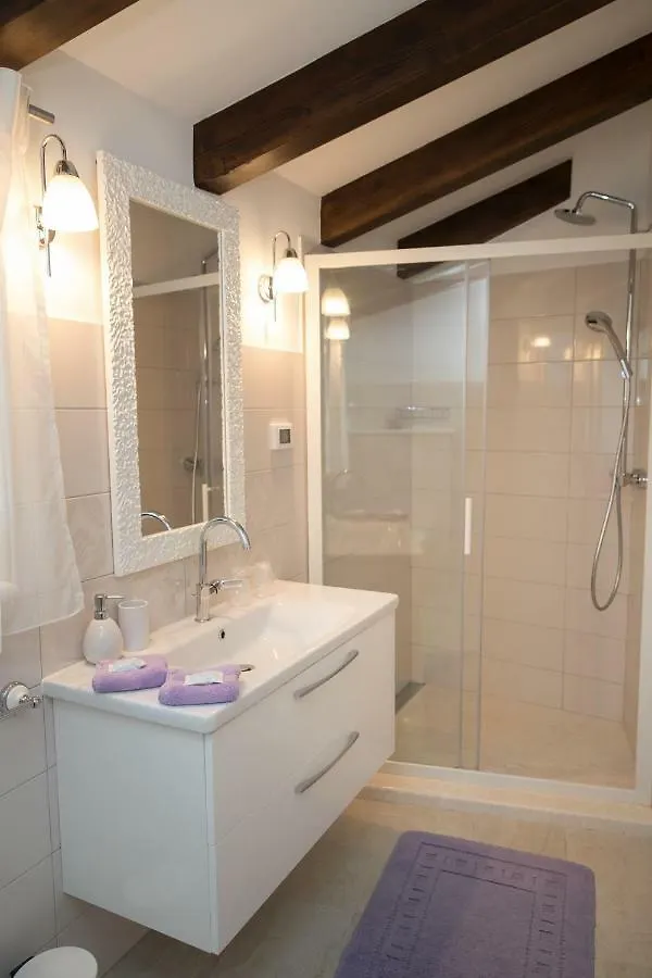 Holiday Home Dora Ровинь Апартаменты